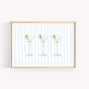 Art mural à martini aquarelle rayures bleues, art de chariot de bar preppy, art mural cocktail rétro, verres à martini bleus et verts, décoration d&#39;appartement tendance