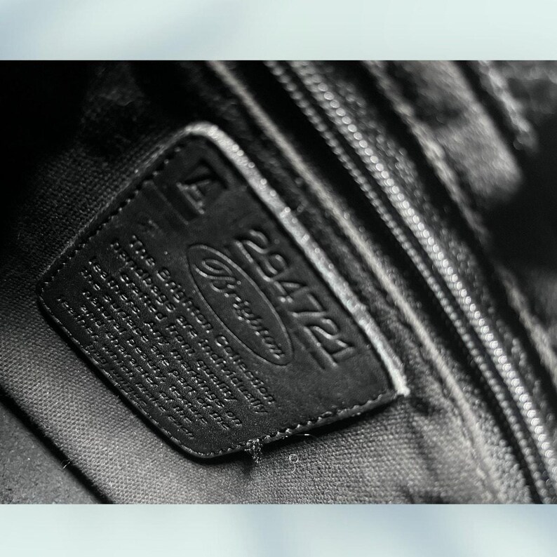 Bolsa de ombro em couro estilo hobo Brighton Gina com alça trançada imagem 4