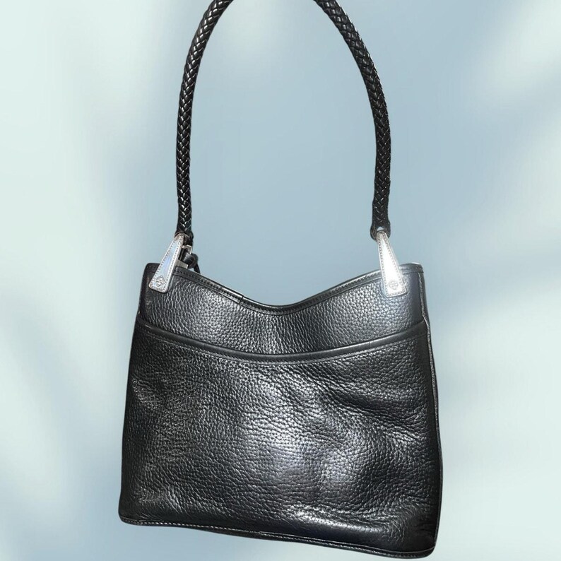 Bolsa de ombro em couro estilo hobo Brighton Gina com alça trançada imagem 3