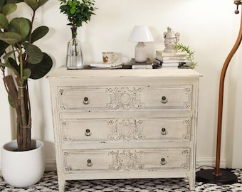 Antique Carved Drawer Cabinet, Rustic Cabinet, Wooden Cabinet, Practical Storage Cabinet, Suitable for Living Room, Bedroom and Corridor.