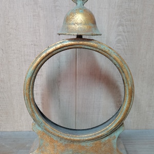 Metal Candle Lamp Retro Style Lantern Courtyard Garden Decorative Lamp Hanging Candle Lamp Outdoor Lighting Christmas Gifts