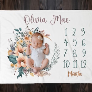 Floral Wreath Baby Milestone Blanket - Custom Name Blanket - Personalized Baby Girl Gift - Unique Baby Shower Present