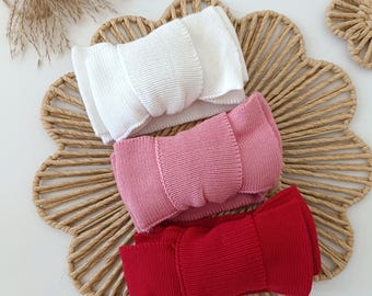 Baby oversized bow, baby bow headband ,baby topknot, birth announcement photoshoot, baby shower gift, coming home outfit, Christmas headband