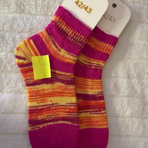 chaussettes tricotées à la main