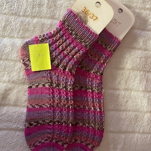 chaussettes tricotées à la main