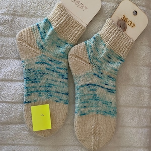 chaussettes tricotées à la main