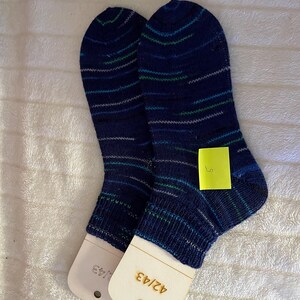 chaussettes tricotées à la main