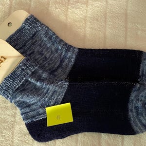 chaussettes tricotées à la main