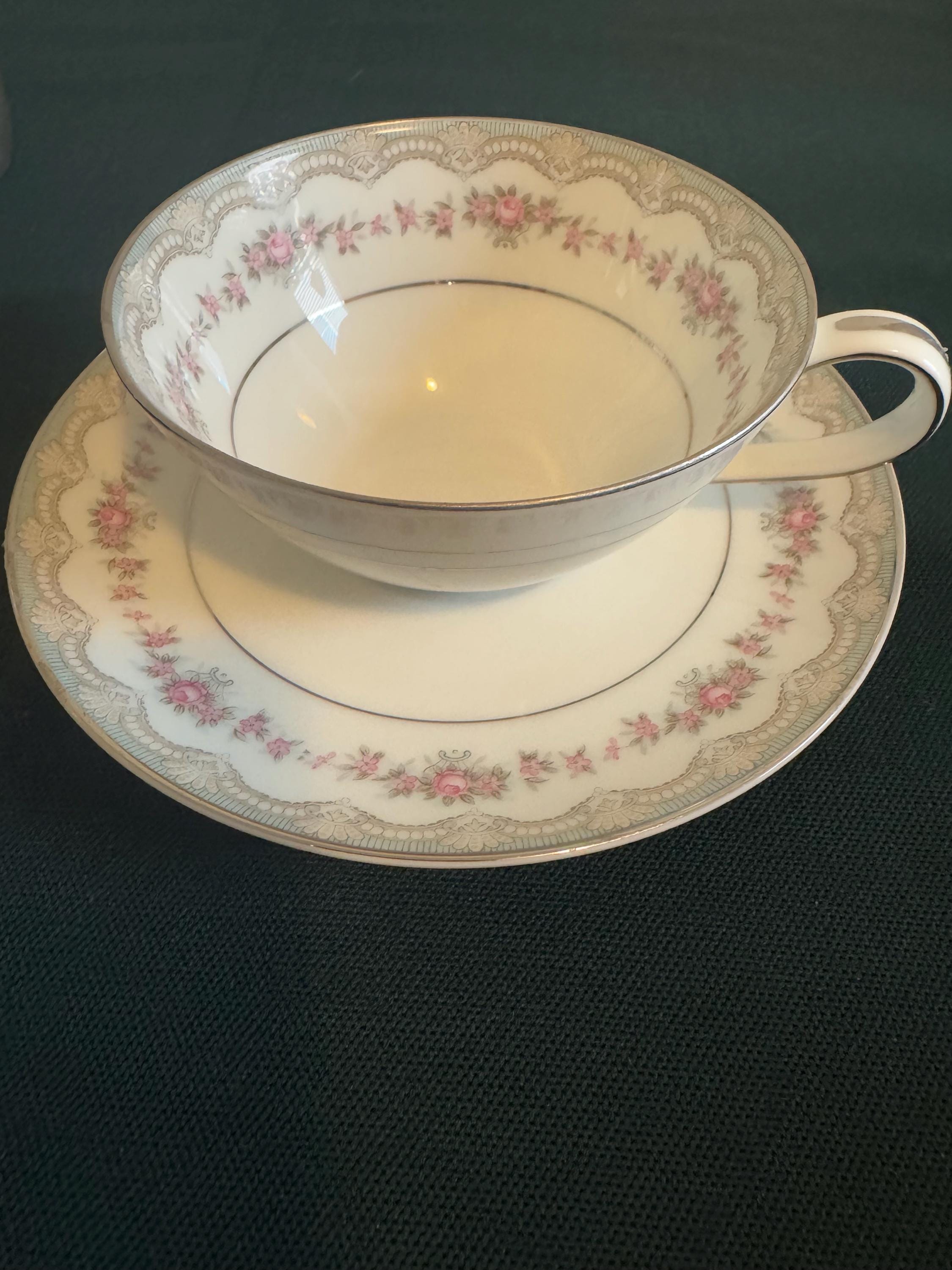 オールドノリタケの花柄カップ＆ソーサー グレンウッド - [Sold