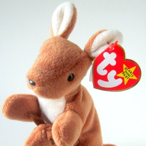 Ty Beanie Baby POUCH Kangaroo Retired 1996 Original Brown Plush Toy Animal Collectible November Birthday Free Shipping Perfect Gift