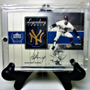 Baseball 2000 Upper Deck UD Silver Auto Card Legendary Lumber Bucky Dent NY Yankees Star Gift Idea  Wood Bat Insert Original Holograms