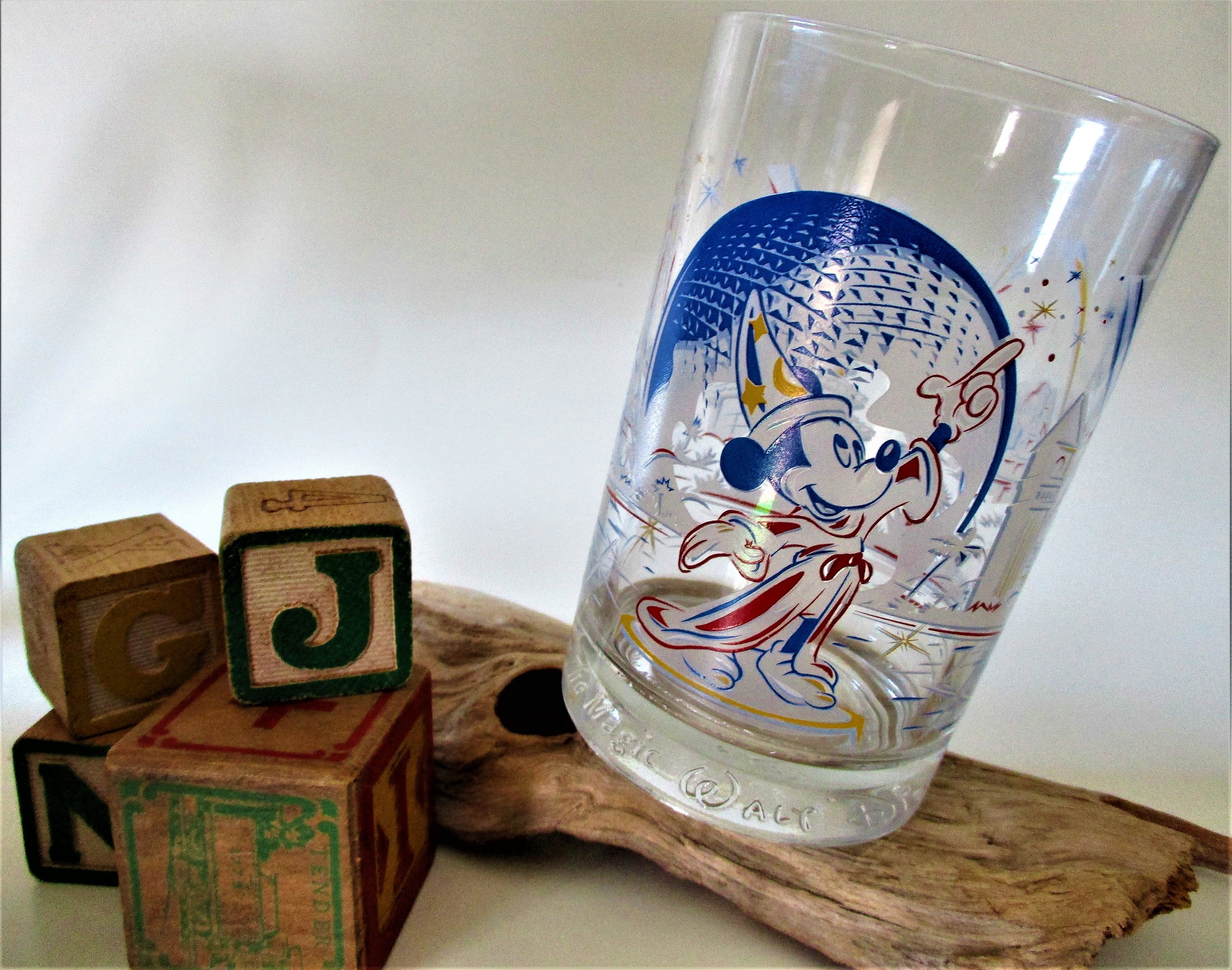 McDonalds Glass - 100th Year Of Walt Disney - Mickey At The Wheel