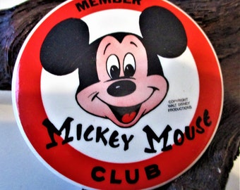 Mickey Mouse Disney Pin Back Disneyana Convention Disney World Productions Resort 1960s Club Member Rare Retired Large Round Button