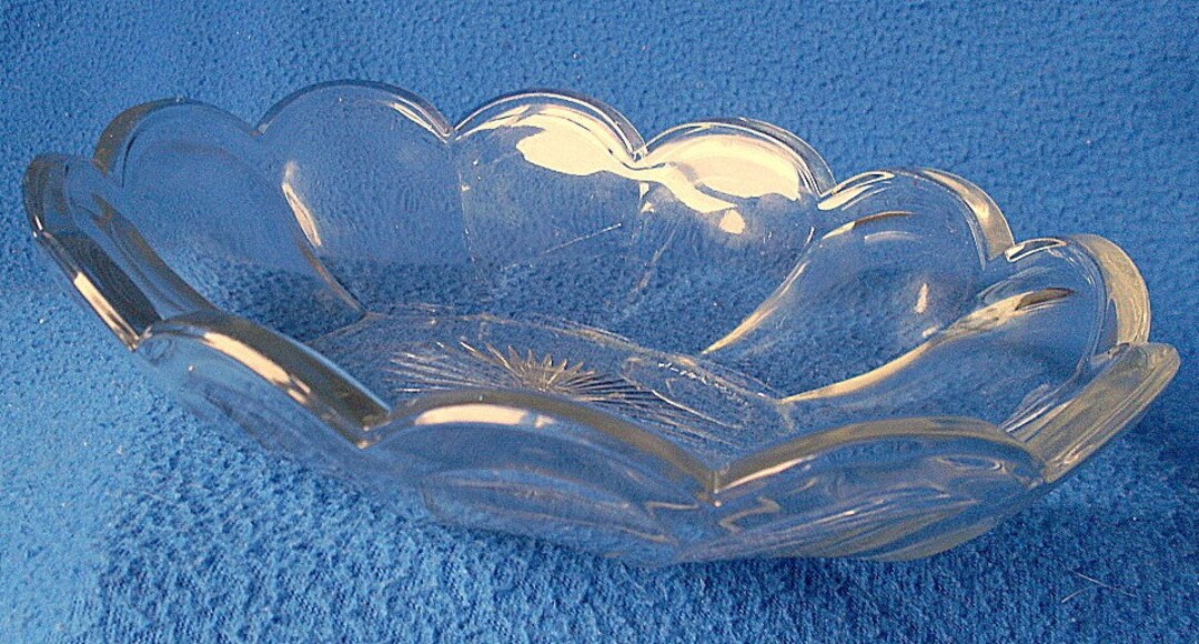 Depression Glass Celery Bowl Dish Colonial Vintage Heisey Serving