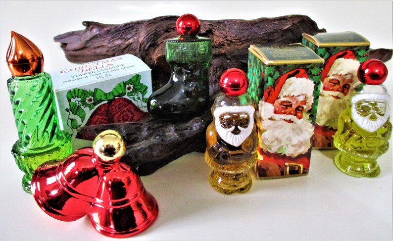 Avon Decanter Bottle Christmas Santa Stocking Candle Womens image 0