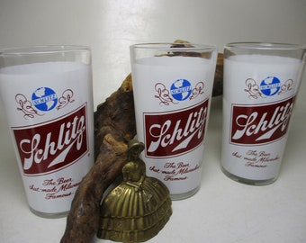 Vintage Beer Glass Tumbler Schlitz Mug Red White Blue Label Milwaukee Famous Stein Gift Motif Man Cave Pedestal Goblet Rare Heavy Barware