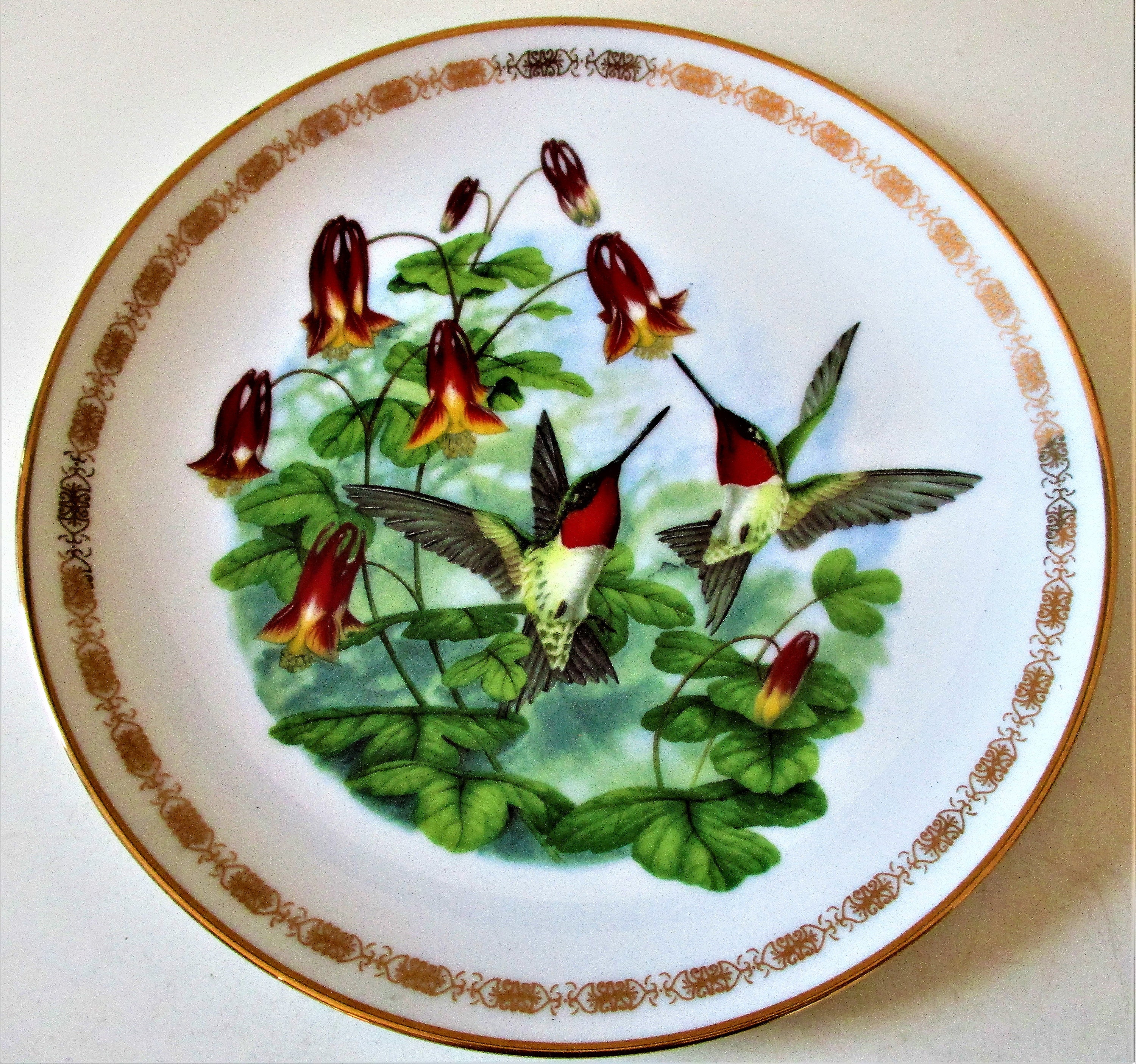 Vintage Jeweled Hummingbird Collector Plate, Hamilton 1988 Gold