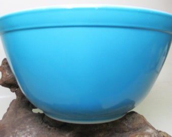 PYREX Vintage Pyrex Blue Nesting Kitchen Mixing Bowl 402  1 1/2 Qt Refrigerator Dish Storage Glass Vintage Vegetable Original Rare Version