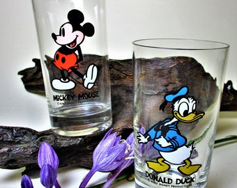 Mickey Mouse Donald Duck Glass Tumbler Mug Character Walt Disney Heavy Bottom Swig Vintage Collectible Juice Perfect Gift Vibrant Motif
