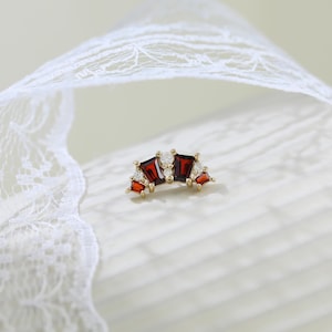 14K Solid Gold Garnet Ear Climber Moissanite Earring Arc Gemstone Cartilage Helix Earlobe Labret Push Flat Back Stud Piercing Jewelry