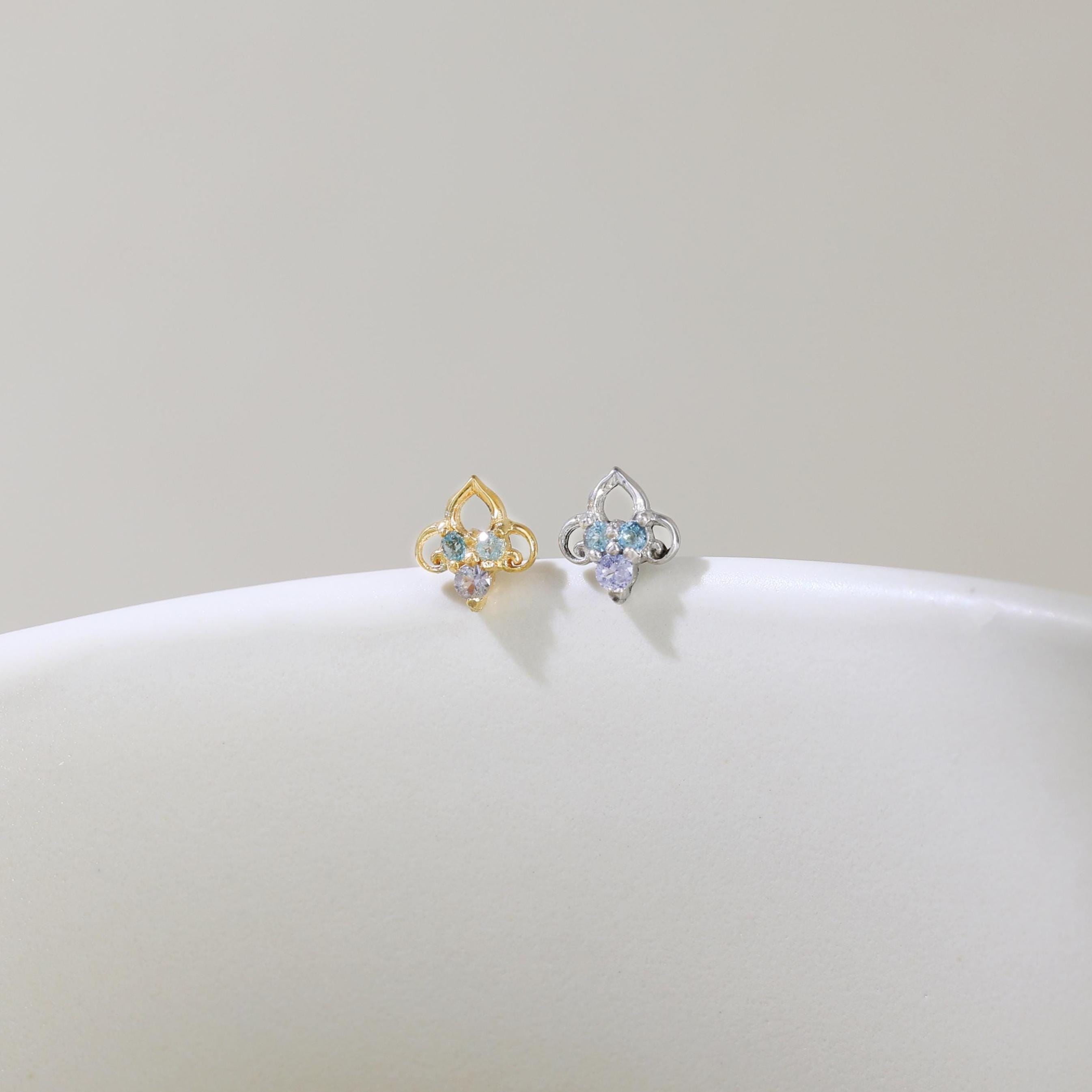 Silver Tone 1.5ct CZ Teardrop Stud Earrings – 7x5mm Cubic Zirconia, SilverSpeck