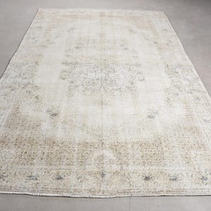 Vintage Rug, Turkish Rug, 6x10 Large Rug, Anatolian Rugs, Rugs For Bedroom, 6.3x9.6 ft Beige Rug, Boho Chic Turkish Rug, Wool Salon Rug,