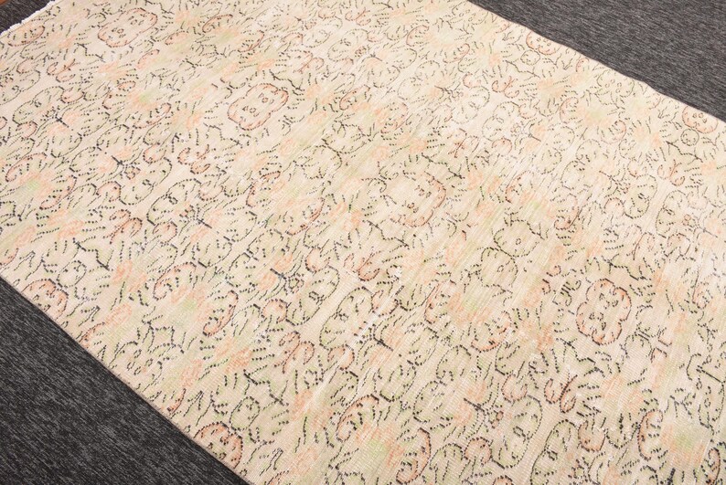 Turkish 5.6x8.4 Ft Rug, Large Vintage Rug, Beige Floral Wool Rug - Etsy