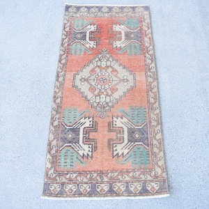 Vintage Rug, 2x3 Small Rug, Turkish Rug, Oushak Rugs, Rugs For Entry, 1.5x3.4 ft Orange Rug, Colorful Area Rug, Modern Bath Mat, Wool Rug,