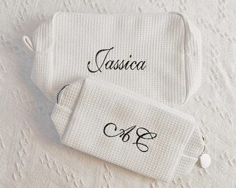 Custom Embroidered Waffle Cosmetic Bag: Eco-Friendly Personalized Toiletry Bag