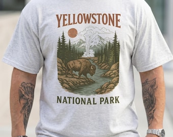 Yellowstone National Park Shirt, Retro Outdoors Hiking Tee, Nature Wildlife Gift, Vintage National Parks T-Shirt, Camping Adventure Shirt