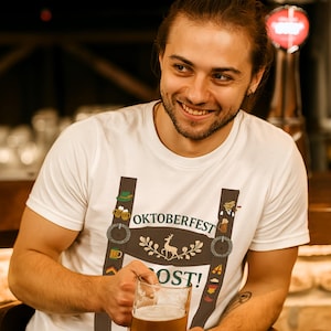 Koszulka męska z motywem Oktoberfest, zabawny t-shirt z motywem skórzanych spodni, koszulka do picia piwa Prost, koszulka z motywem niemieckiego festiwalu, prezent na imprezę Oktoberfest zdjęcie 6