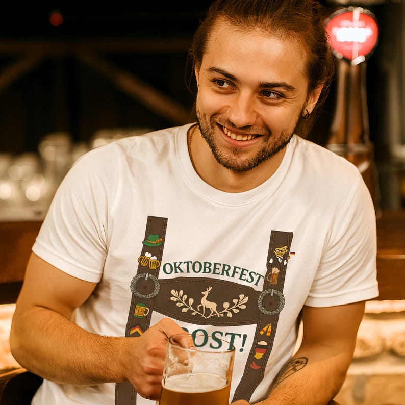 Koszulka męska z motywem Oktoberfest, zabawny t-shirt z motywem skórzanych spodni, koszulka do picia piwa Prost, koszulka z motywem niemieckiego festiwalu, prezent na imprezę Oktoberfest zdjęcie 6
