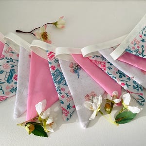 Bandierine primaverili - 12 piccole bandierine con tessuti Liberty, bandierine rosa