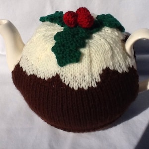 Christmas Pudding Tea Cosy - 4 cup pot, tea cozy for Christmas, knitted tea warmer