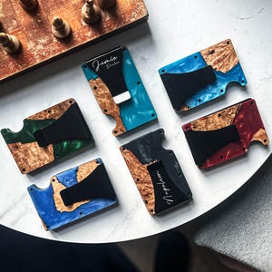 Cartera de madera de resina para Navidad, regalo para hombres, tarjetero grabado, regalo para padrinos de boda, regalo para niños, tarjetero, clip para billetes personalizado, regalo único