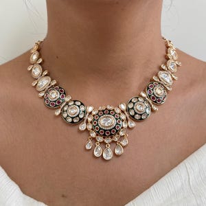 Simple Green Ruby Uncut Diamond Kundan Necklace Set/Sabyasachi Inspired Jewelry/Bollywood Jewelry/Statement Indian Pakistani Bridal necklace