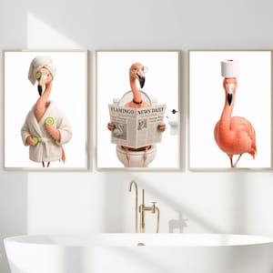 Set med 3 roliga badrumstryck med flamingoer, utskrivbar väggkonst, badrumskonst, tropisk badrumsväggkonst