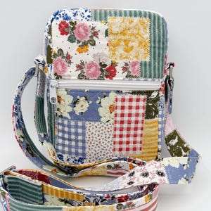 Patchwork Quilted Crossbody Bag | Handmade Shoulder Bag | Floral, Gingham Country Style | Small Crossbody Purse Handbag | Gift for Women