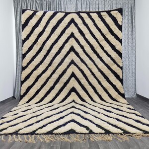 Moroccan Handmade Wool Rug - Black and White rug - Authentic Beniourain Rug - Custom White and Black Rug - Amazing Berber Moroccan Rug