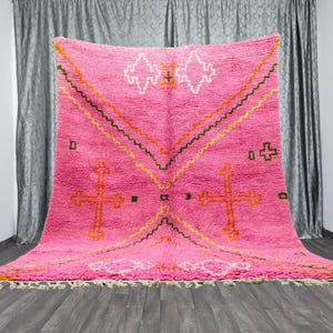 Gorgeous Pink Moroccan rug-Pink Moroccan Rug-Handmade Wool Berber Boujaad Rug-Colorful Tufted Custom Rug-Boho Chic Decor-Vibrant Area Carpet