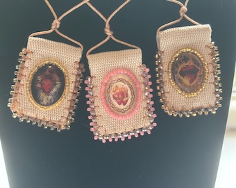 Escapulario unilateral