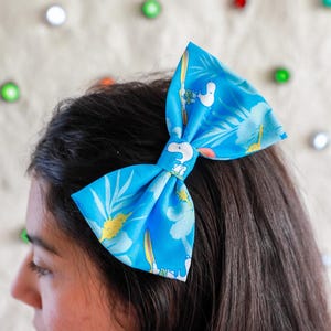 Snoopy Official Licensed| Surfing Dog | Handmade Clip On Bow