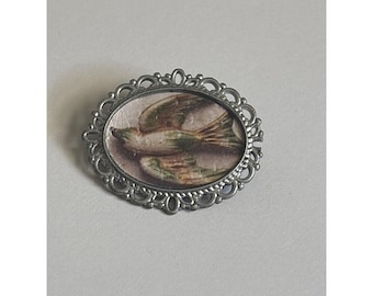 Joyería de luto hecha a mano con golondrina de inspiración vintage/ Arte de estilo victoriano/ Broche conmemorativo, ramo de novia