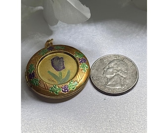 Medallón de foto de tulipán morado / Grandmacore, Cottagecore