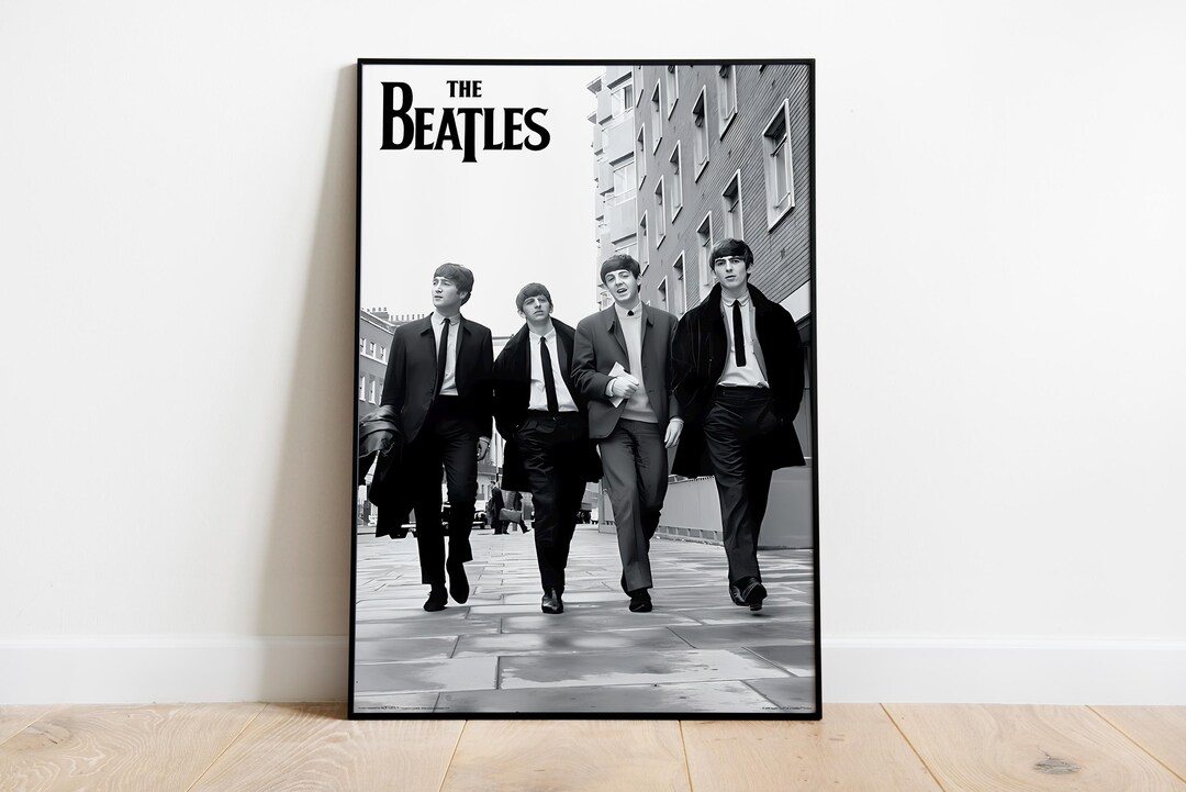 The Beatles モノクロ ポスター The Beatles Poster by Ira Long