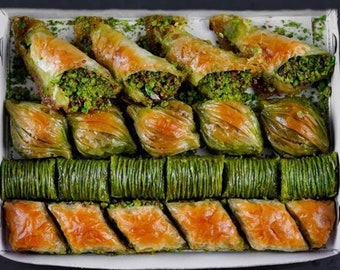 Assorted Turkish Baklava: Handmade Pistachio & Walnut Variety