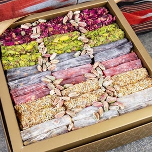 Pistachio Turkish Delight Assortment: Mixed Fruit, Rose, Zereshk (1.6 lb - 700g