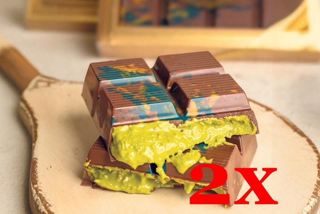 ドバイ クナーファ チョコレート バー: 70% ピスタチオ ペースト