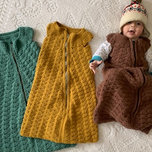 Modèle de gigoteuse en crochet pour bébé