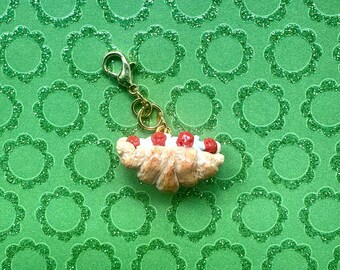 Strawberry Croissant Charm – Miniature Polymer Clay Food – Handmade Cute Charm – Kawaii Keychain, Magnet or Bag Accessory